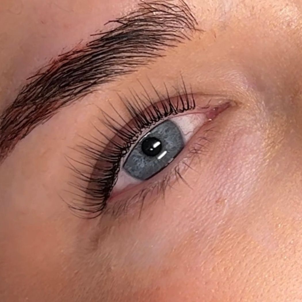 Wimpern Behandlungen pureaesthetics Gelsenkirchen